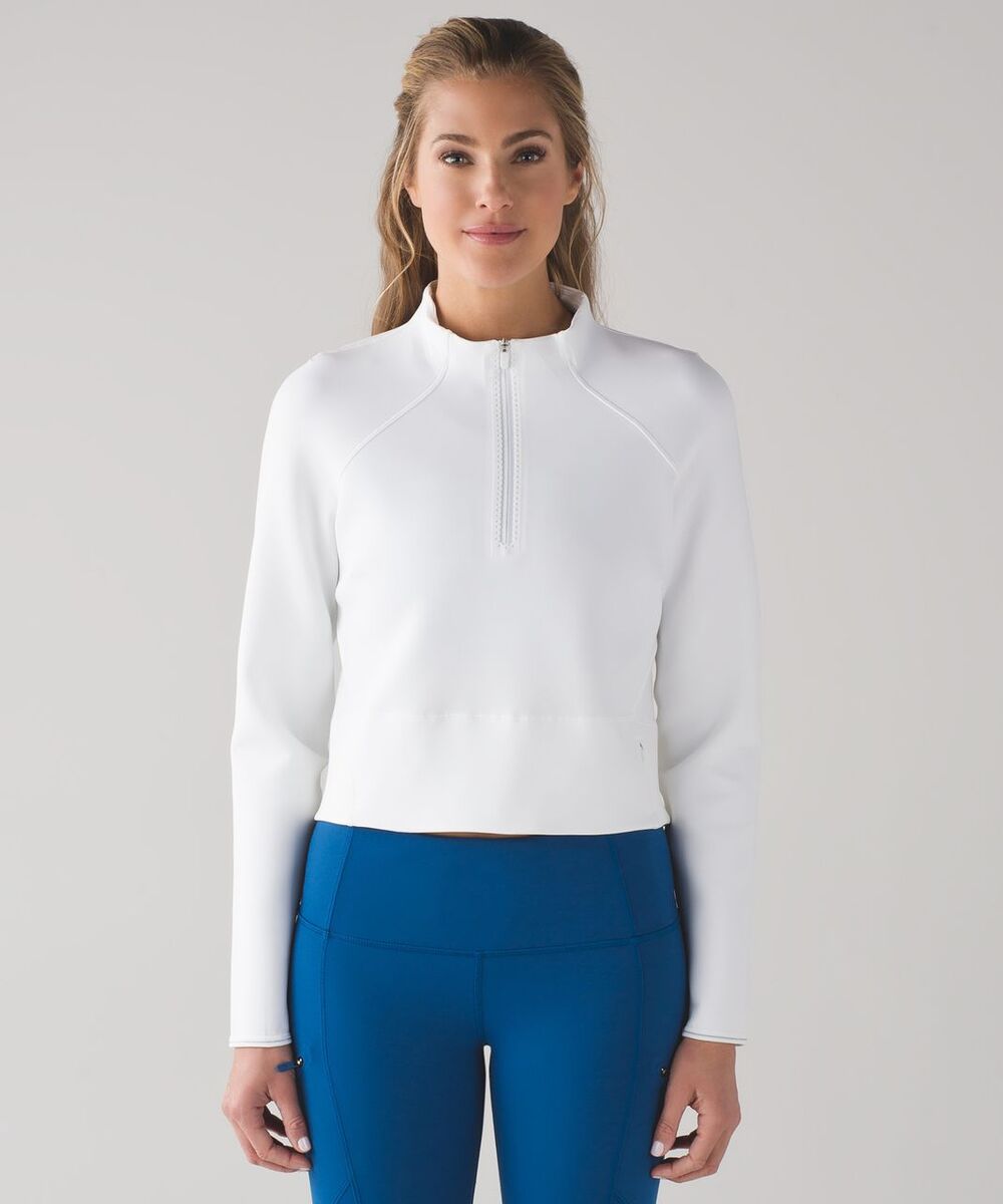 Lululemon Kicking Asphalt 1/2 Zip Long Sleeve Mock Cropped Top White sz 4